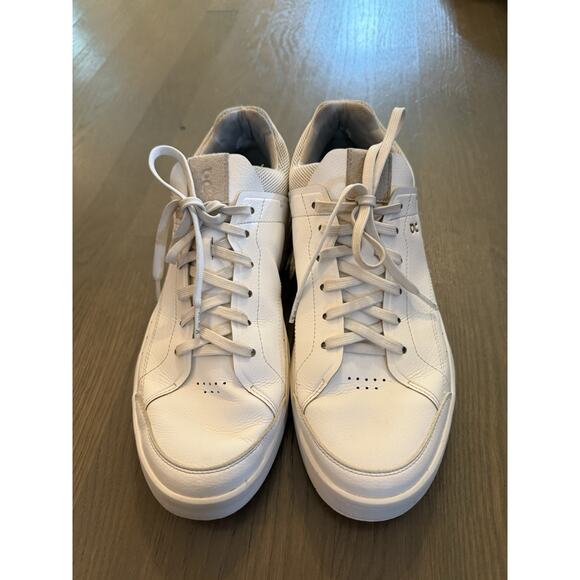 On Men's The Roger Advantage Sneakers. C-5 - Picture 3 of 5